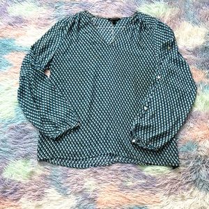 BANANA REPUBLIC BLOUSE SIZE L